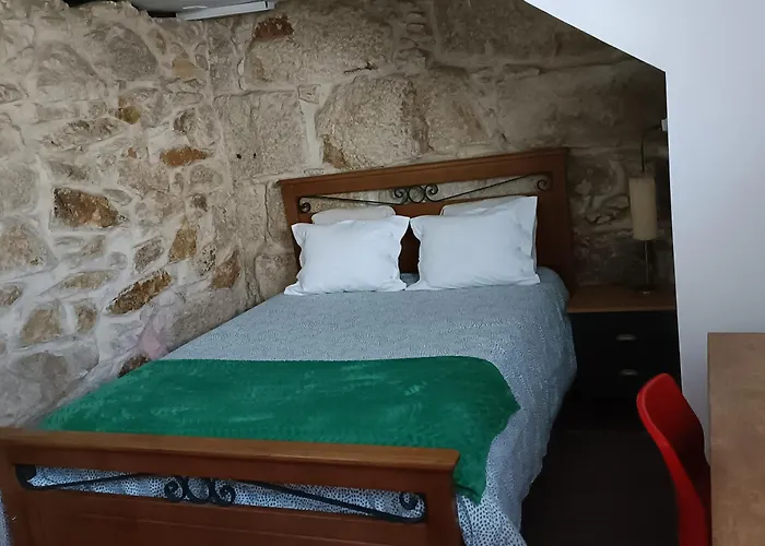 Monsanto Guest house Porto